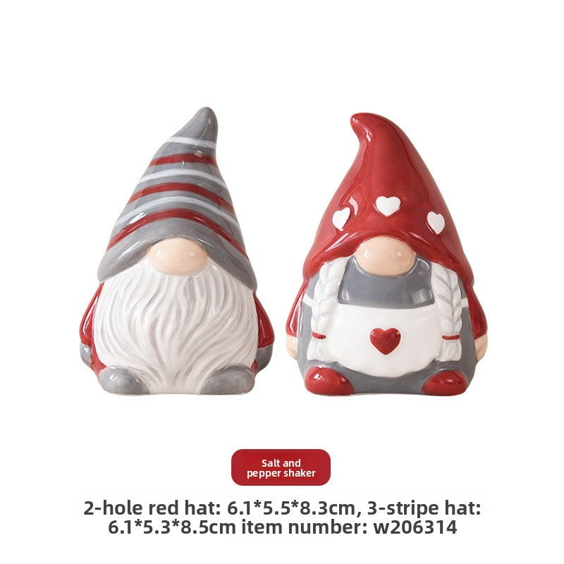 Pepper and Salt Shaker