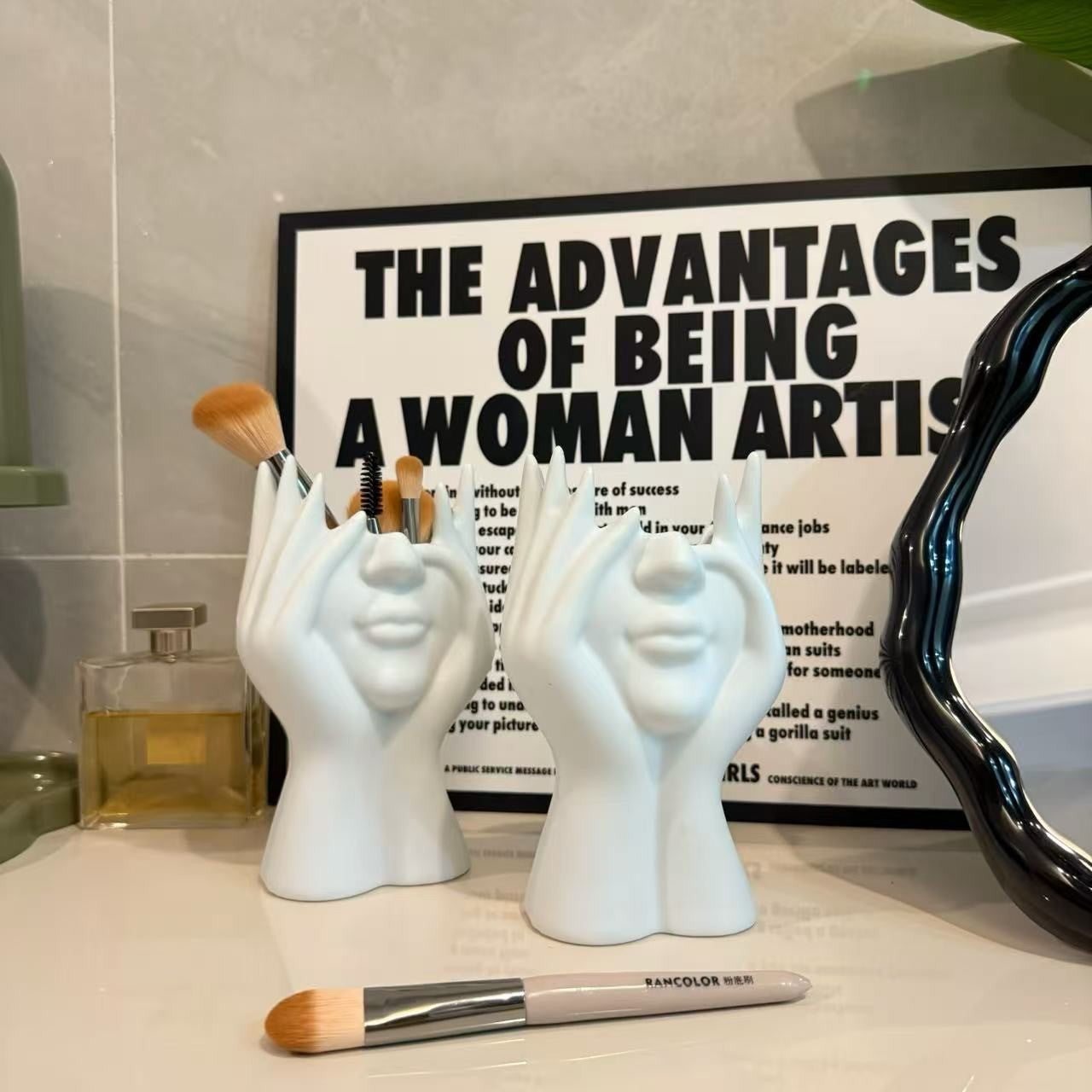 Multifunctional Body Art Storage Tube Desktop Makeup Brush Pen Holder
