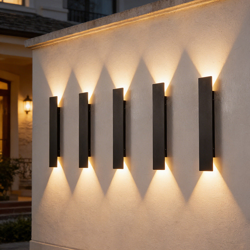 Modern Outdoor LED Wall Light