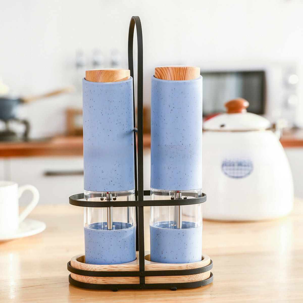 Electric Household Pepper and Salt Grinder