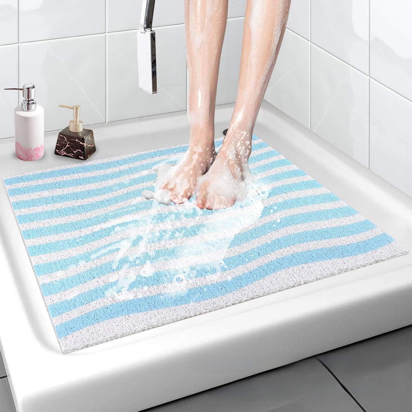 Hollow-Out Silk Loop Bathroom Anti-Slip Mat